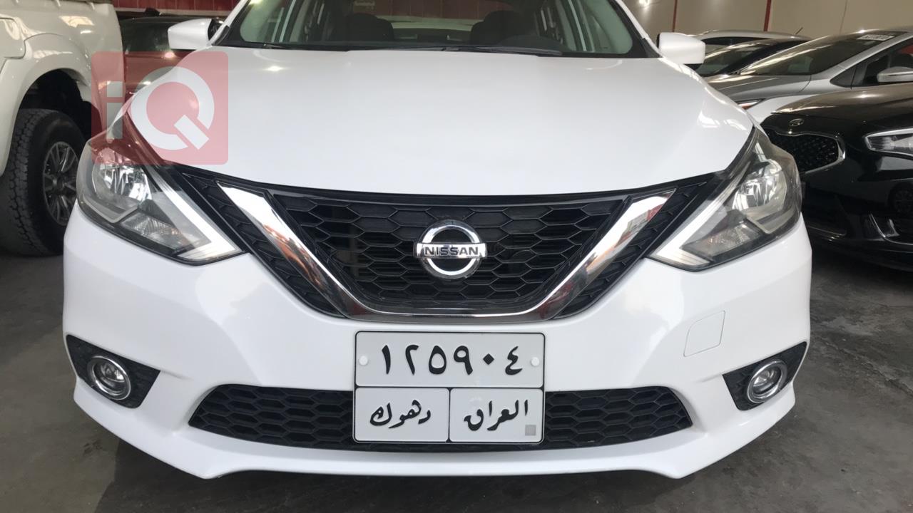 نیسان سێنترا